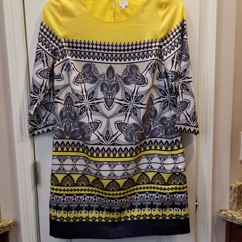 Crown & Ivy Yellow and Blue Dress Sz 6